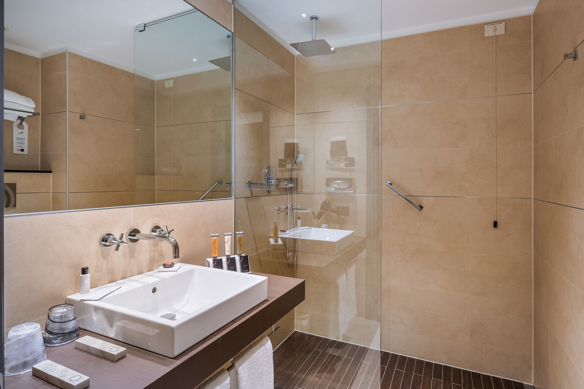Savhotel-Fiera-Bologna-bagno camera classic
